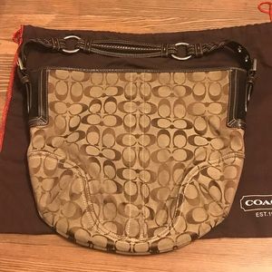 Coach brown logo hobo shoulder bag great condition